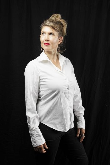 corinnesutter_by_ellenmathys_download