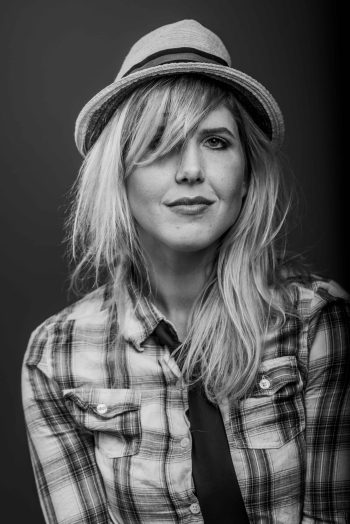 corinnesutter_by_ellenmathys_download_4